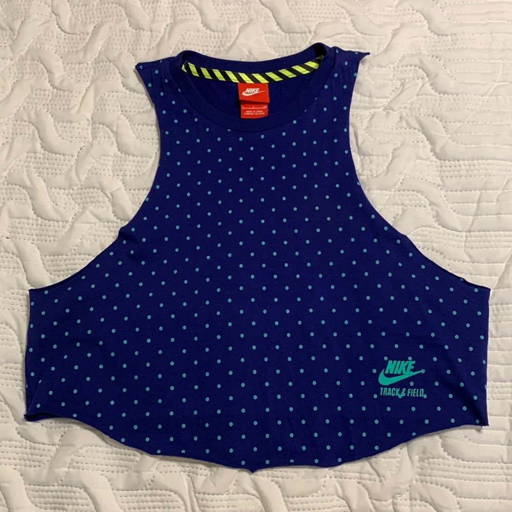Nike Cropped Muscle Tank